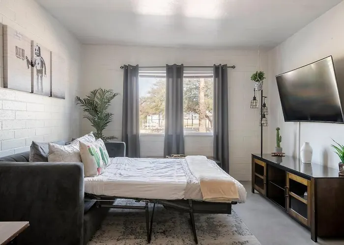 Apartment 2br 6 Min To Uofa Bbq, Sunshine & Cozy Vibes! Tucson