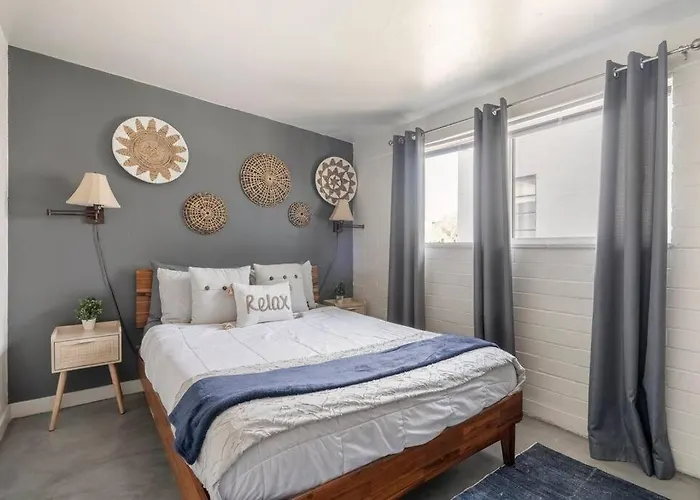 Apartment 2br 6 Min To Uofa Bbq, Sunshine & Cozy Vibes!